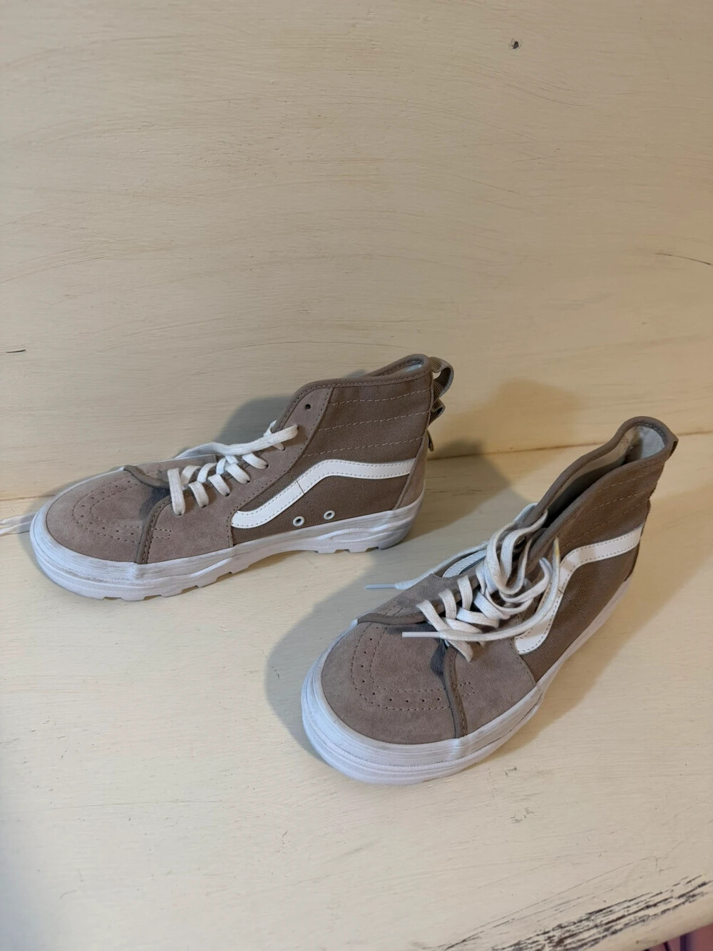 Vans Sentry Sk8 Hi canvas and suede sneakers tan size mens 6.5 and women 8